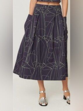 SKFK skirt. Irama Gots Certified Organic Cotton. Size 10